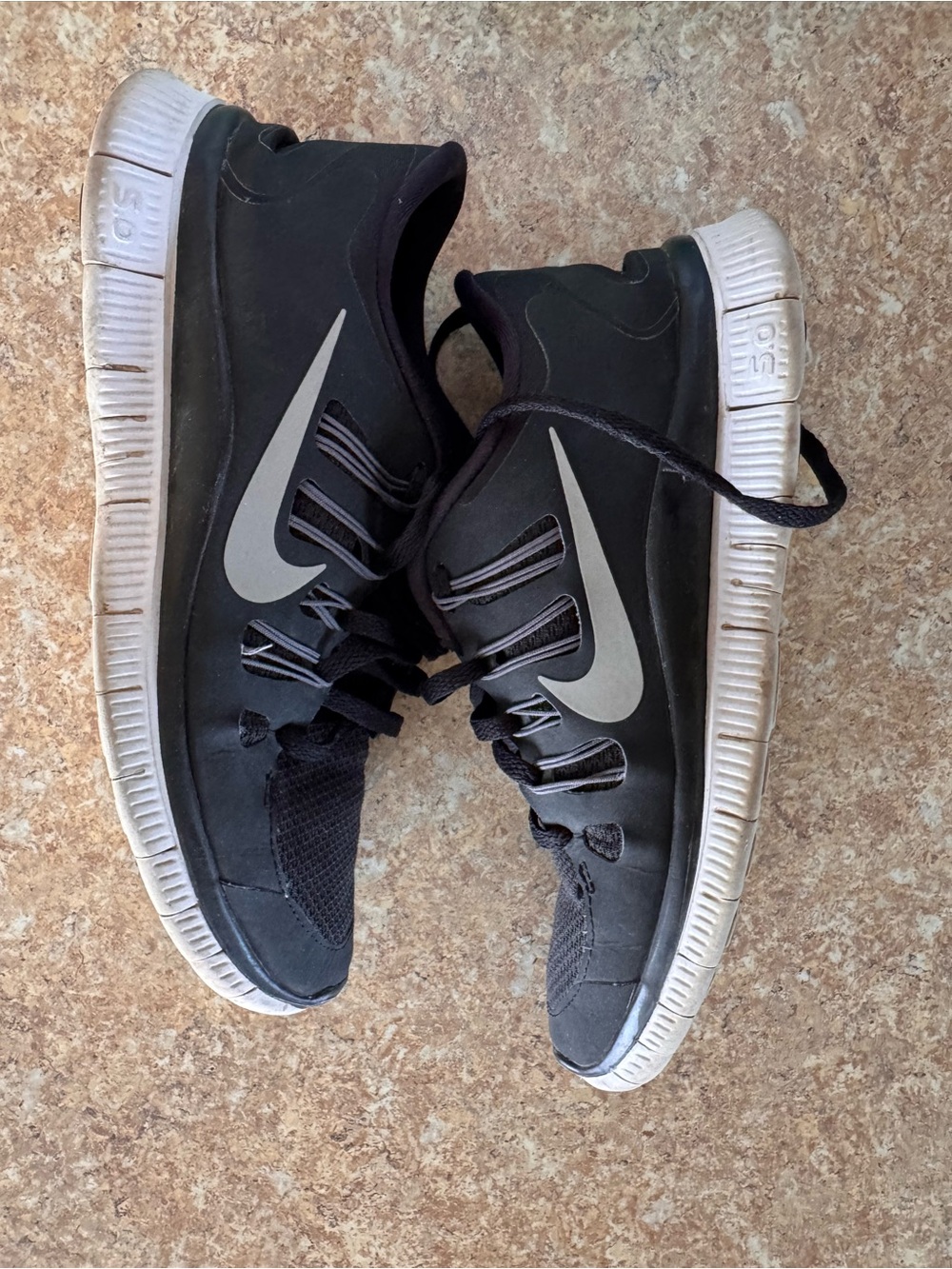 Nike Free Women’s Black & White Running Shoes
